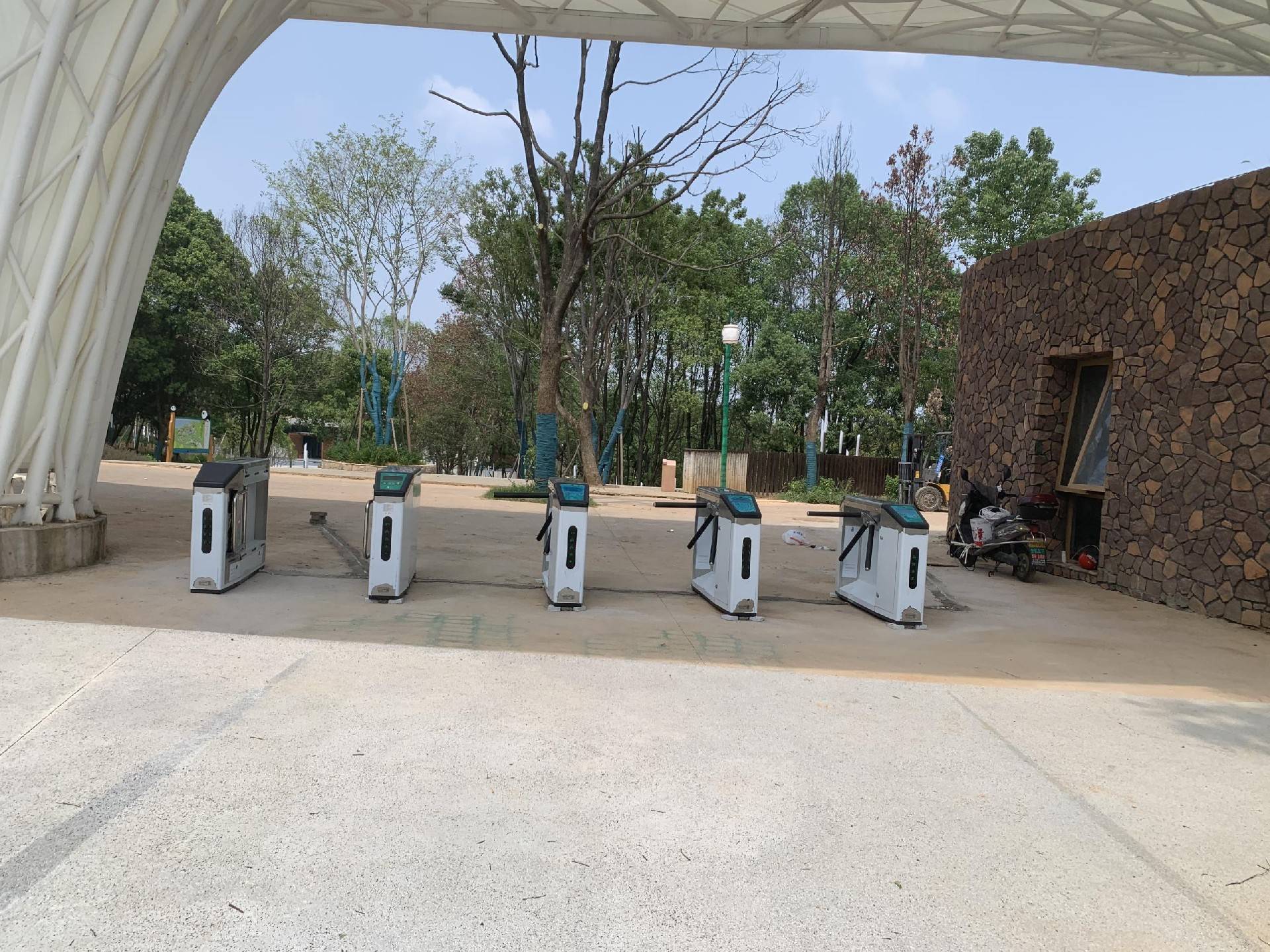 景區(qū)門票閘機(jī)系統(tǒng)功能和特點(diǎn)介紹