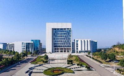 湖南理工學(xué)院南湖學(xué)院（岳陽(yáng)學(xué)院）