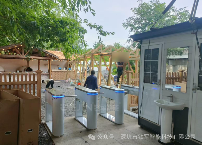檢票口的“隱形升級”：看自助閘機如何安靜地提升溫泉度假中心口碑？