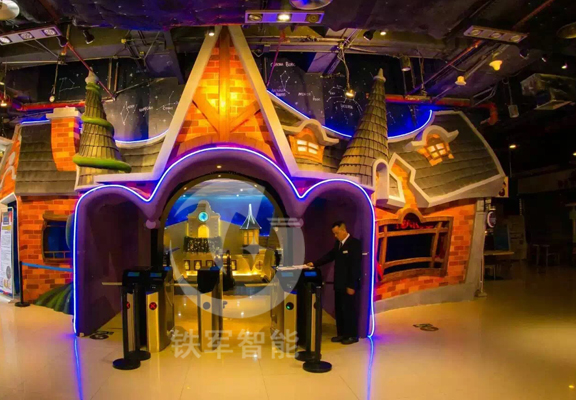 深圳通道閘機廠家講解通道閘機的工作原理及適用范圍