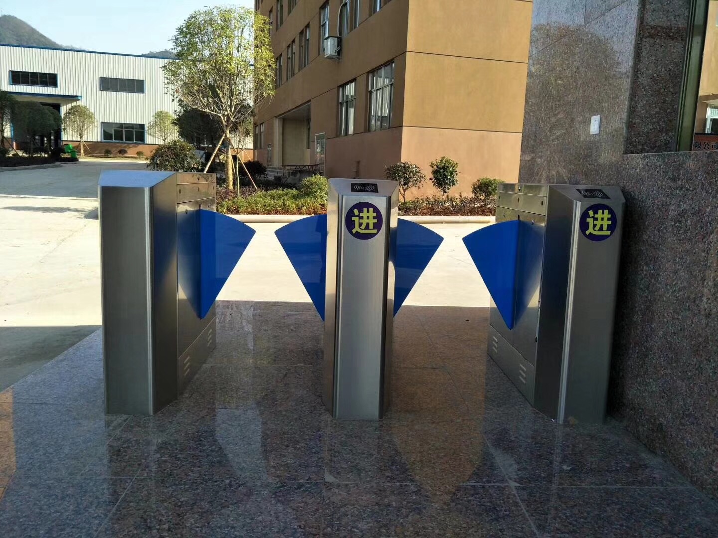 翼閘使用靜電安檢的優勢