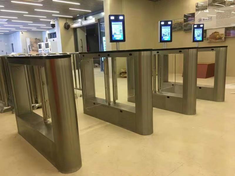 上海金陵東路外灘動態人臉識別