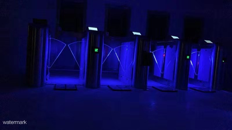 江西合力泰ESD防靜電翼閘項(xiàng)目