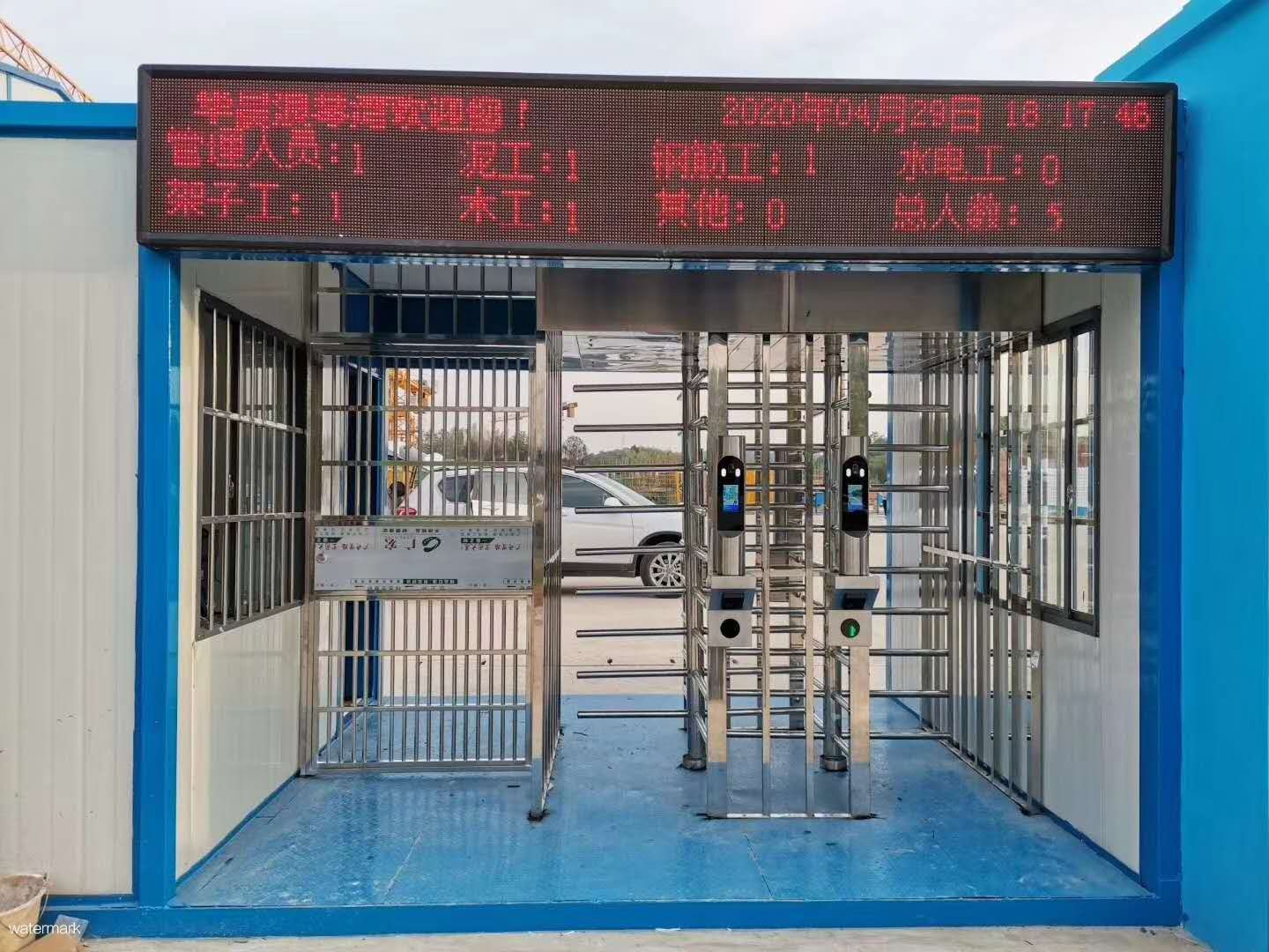 工地實(shí)名制動(dòng)態(tài)人臉識(shí)別全高閘案例