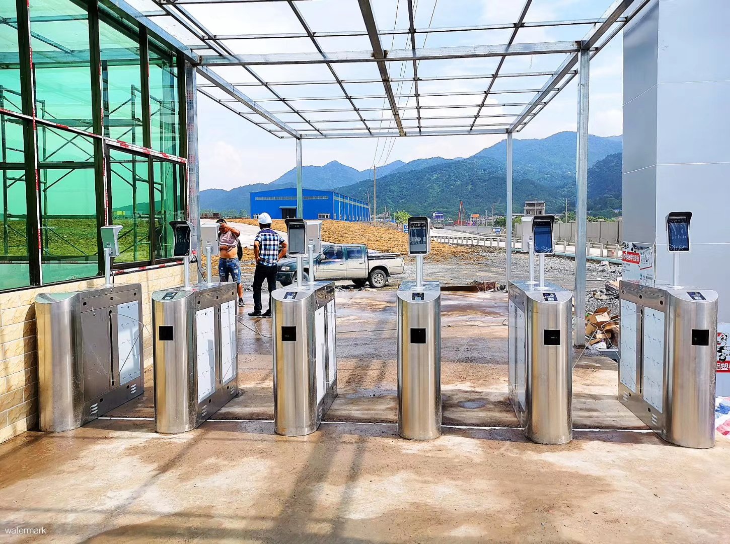  廣西大藤峽工地實(shí)名制人臉識(shí)別翼閘案例