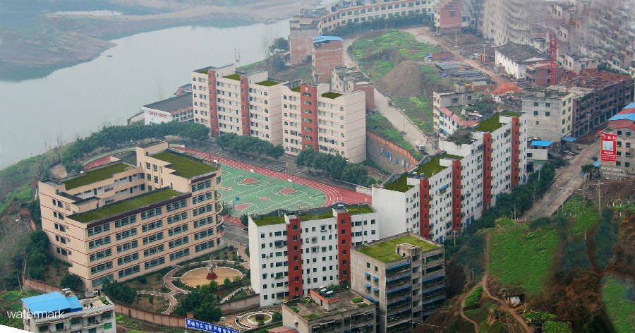 重慶市高陽中學——人臉識別翼閘項目