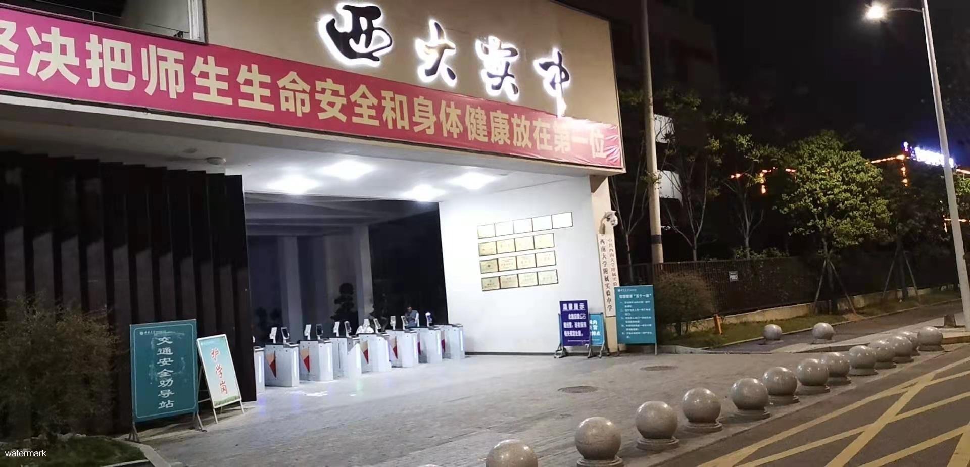 人臉識(shí)別閘機(jī)系統(tǒng)在智慧校園的應(yīng)用和功能價(jià)值是什么？