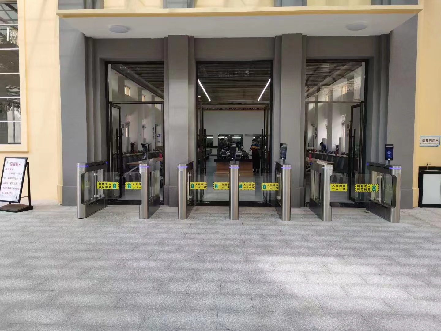 1668653884820356.jpg 11-17-1.jpg