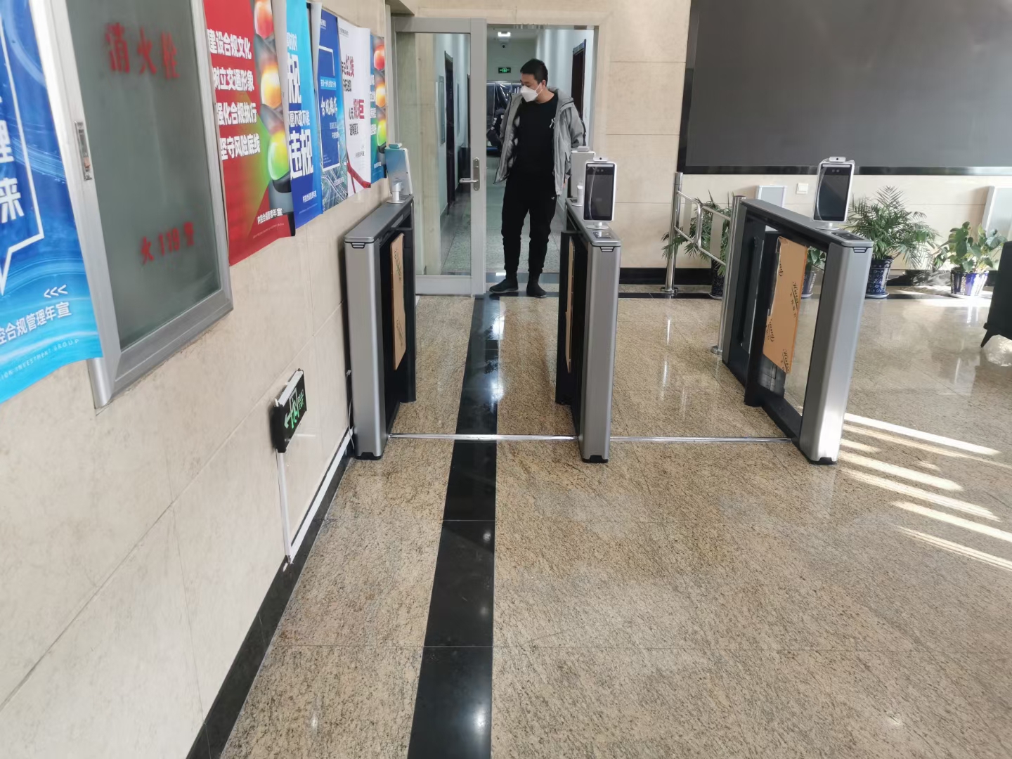 1672793847453136.jpg 1672793847453136.jpg