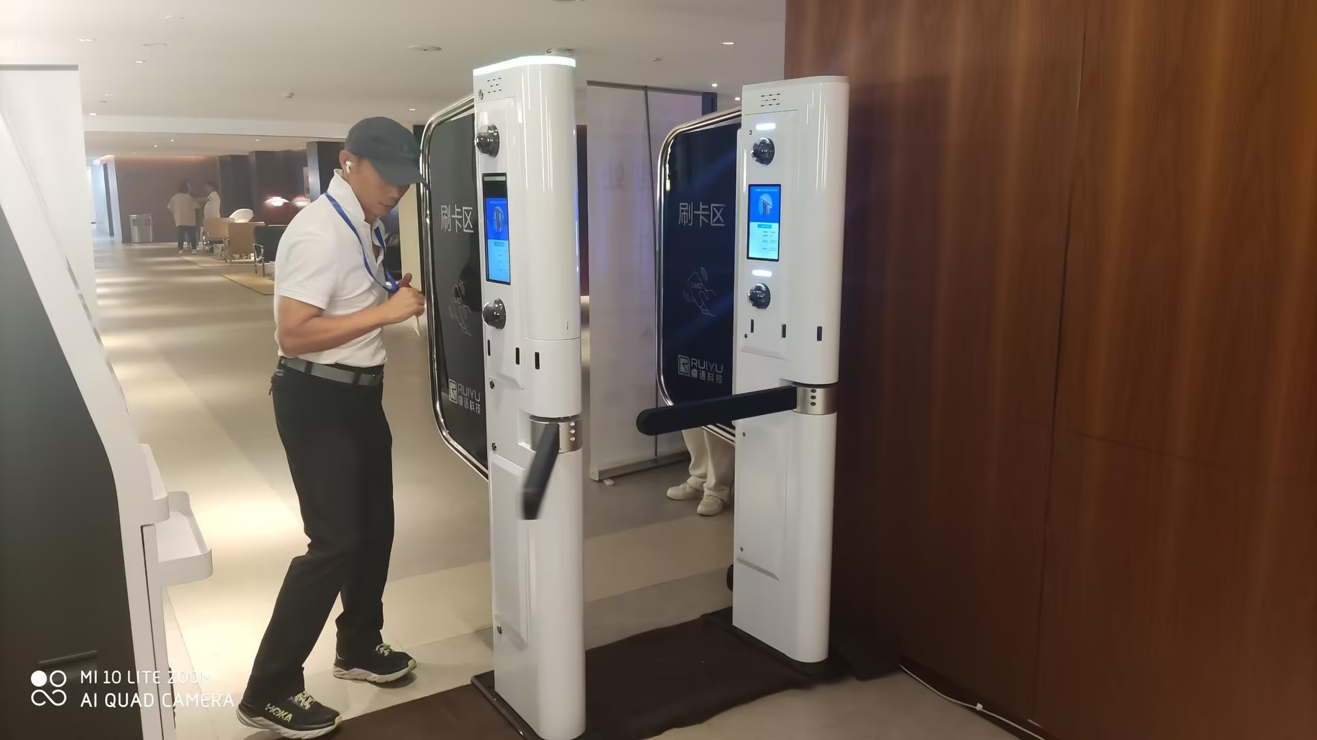 滑雪場自助檢票閘機的應用分析