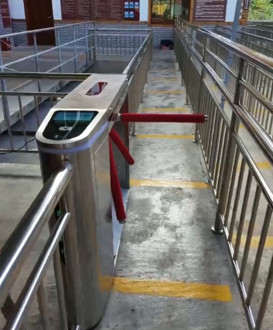 1706667581203256.jpg 1692769654373.jpg