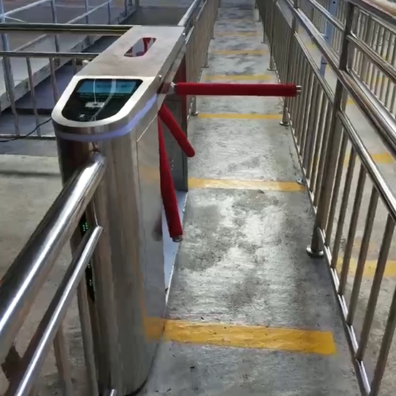 1709256686356382.jpg 1692769654373.jpg