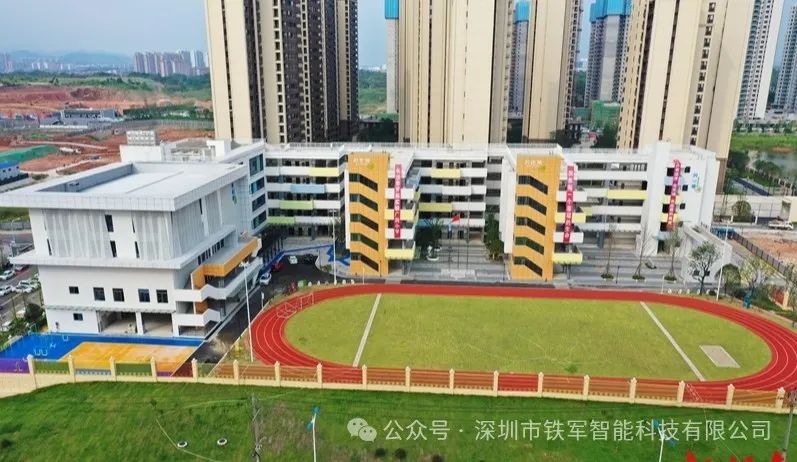 鐵軍閘機(jī)進(jìn)校園，站好公共場(chǎng)所安全第一道崗！