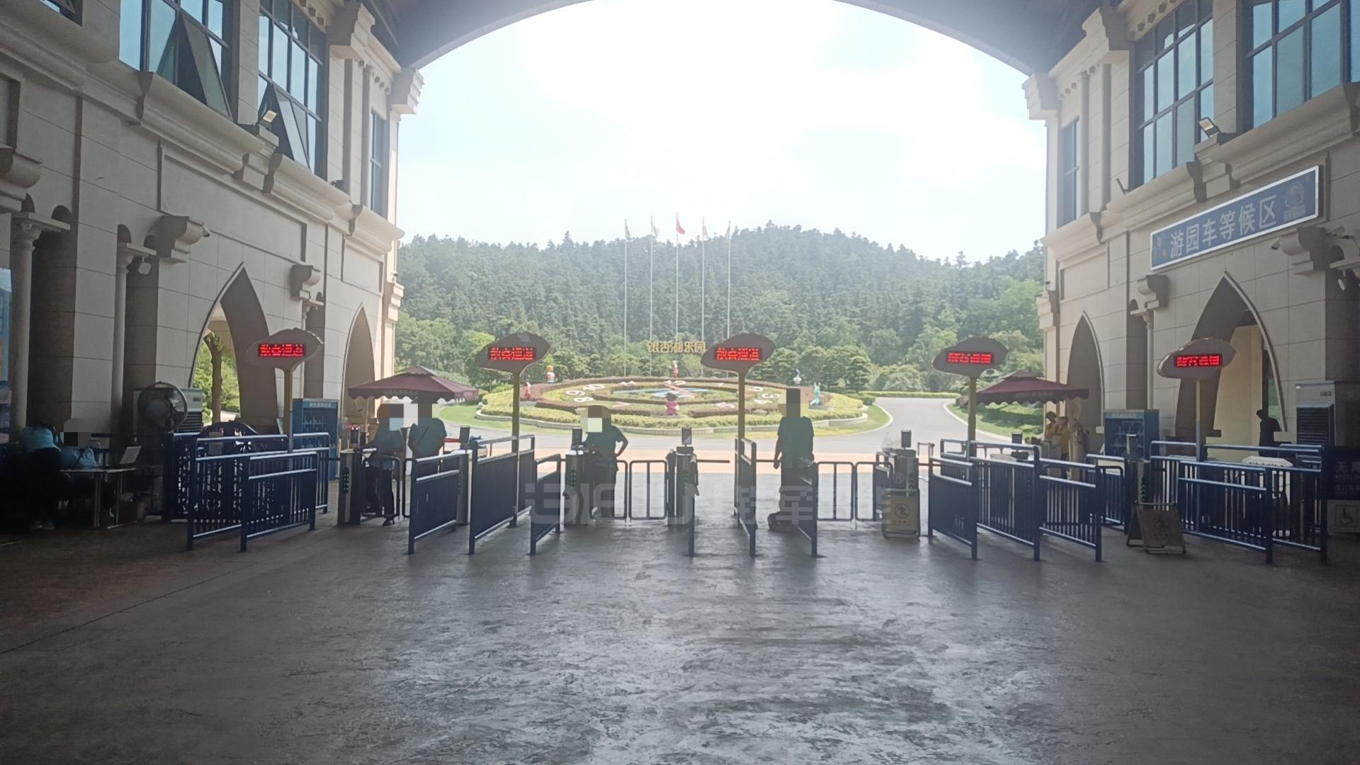 1724807028122155.jpg 8e27b380e55bc4536a0c478901ebd78(1).jpg