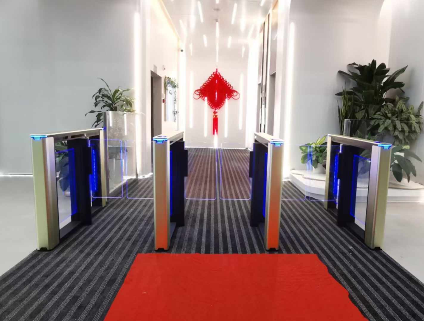 解鎖新辦公體驗(yàn)：智能閘機(jī)如何重塑辦公樓門禁管理？