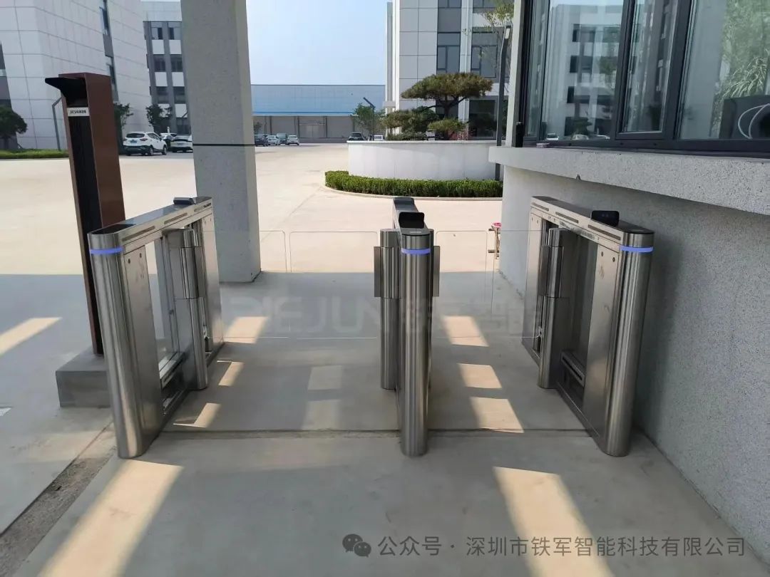 1752648533113318.jpg 3.jpg