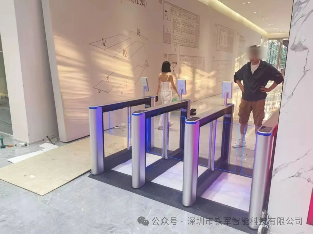 1753937434210350.jpg 4.jpg