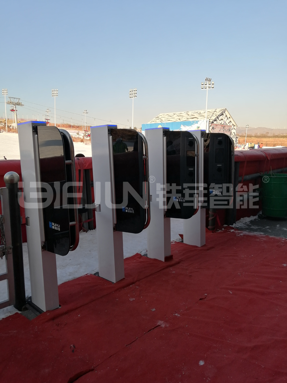 1758766763783591.jpg 9.jpg