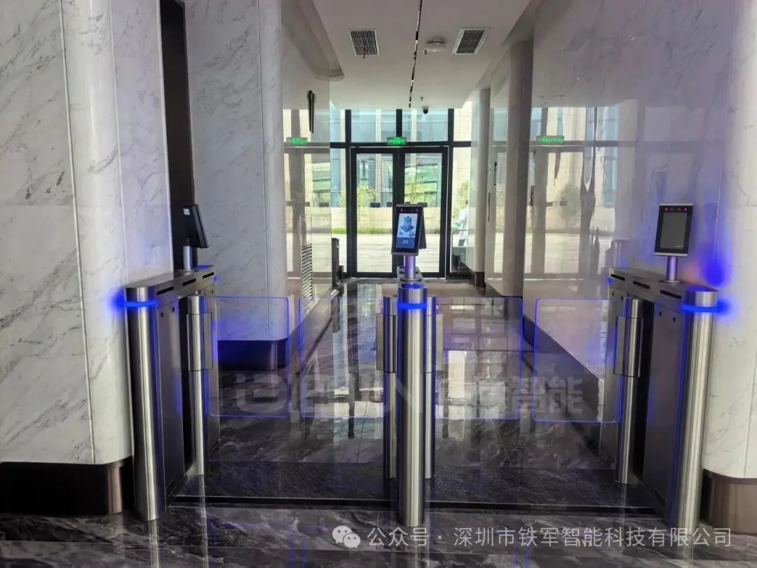 1764818531151721.jpg 4.jpg