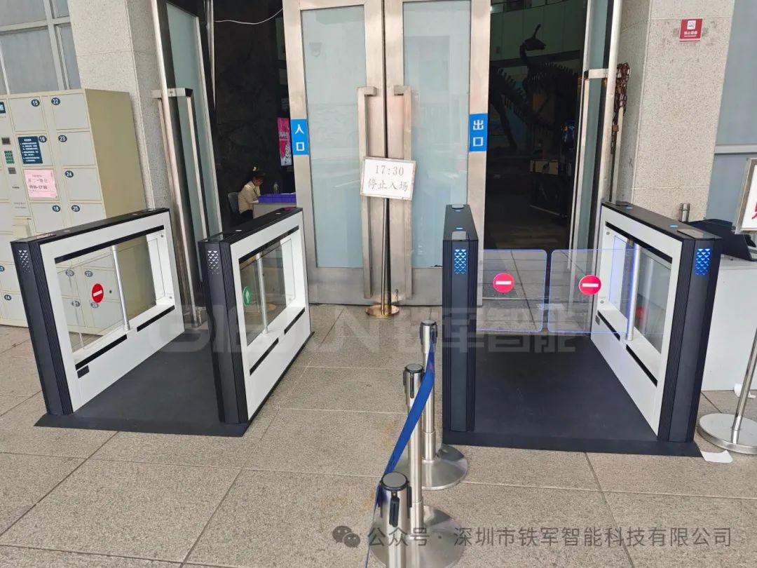 寫字樓智能速通門訪客微信預約通行的操作流程