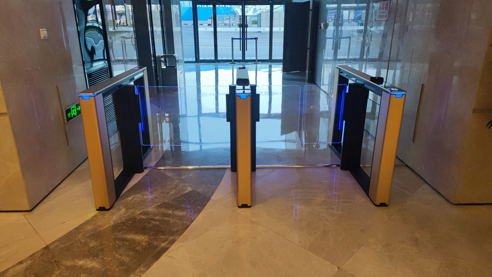 1775111337133343.jpg 2.jpg