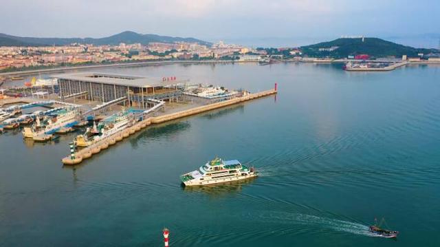 山東省煙臺(tái)長(zhǎng)島港綜合交通樞紐——SUS316豪華檢票翼閘項(xiàng)目